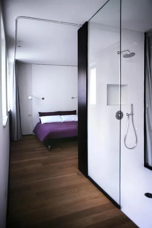 Mxp Rooms Cardano Al Campo 3*,  Italy