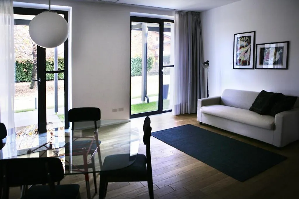 Mxp Rooms Cardano Al Campo 3*,